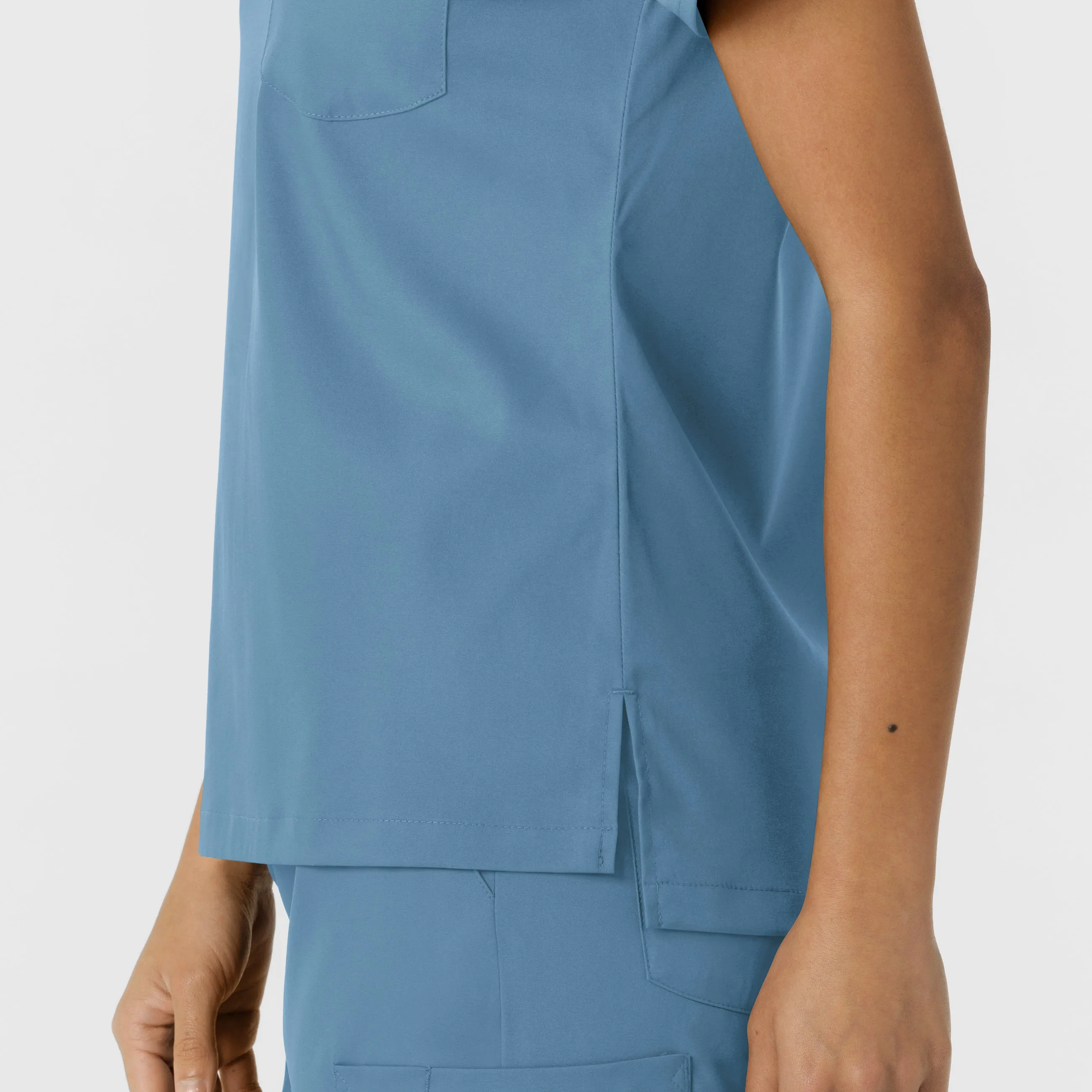 Boundless Women's Classic Crew Neck Scrub Top - Pacific Blue