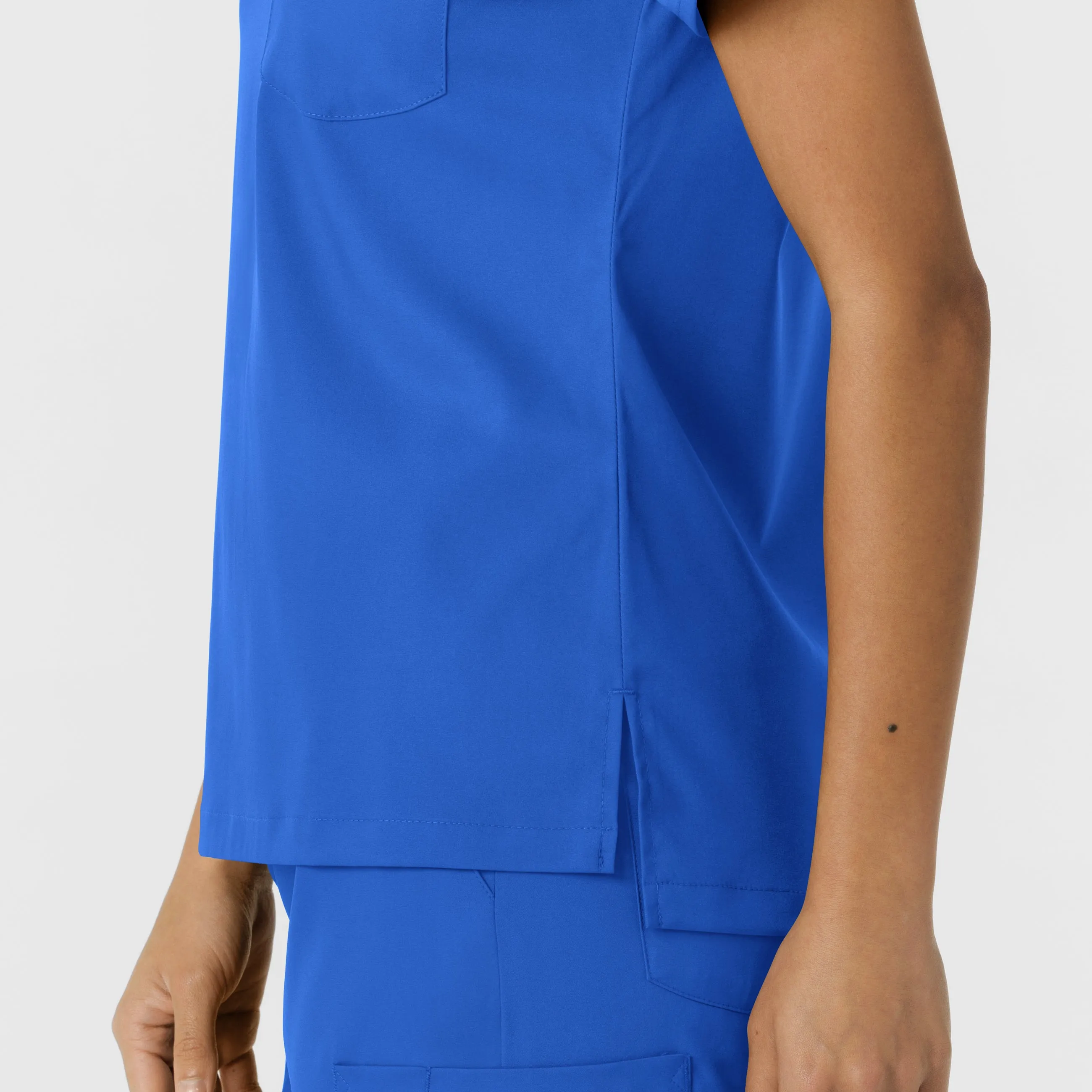 Boundless Women's Classic Crew Neck Scrub Top - Royal