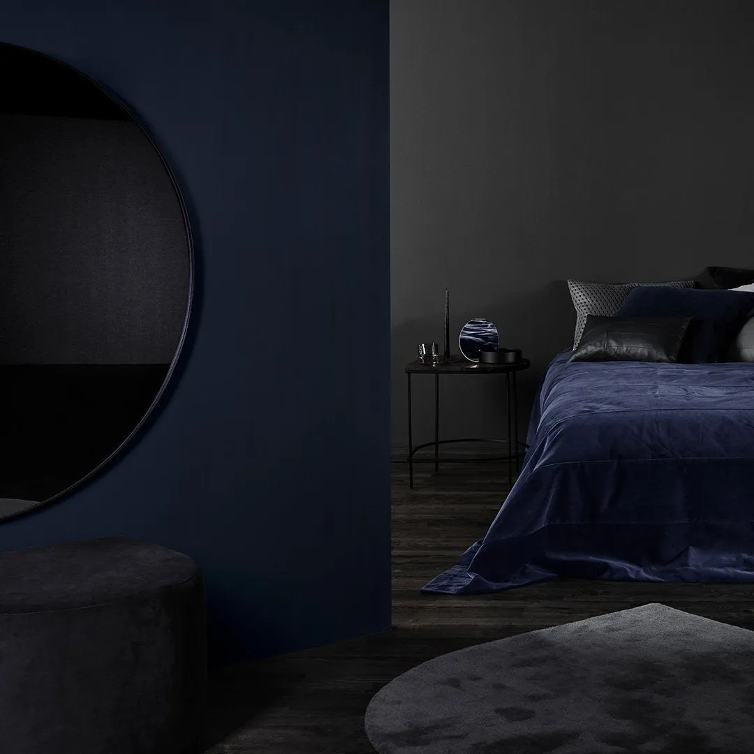 Circum Mirror