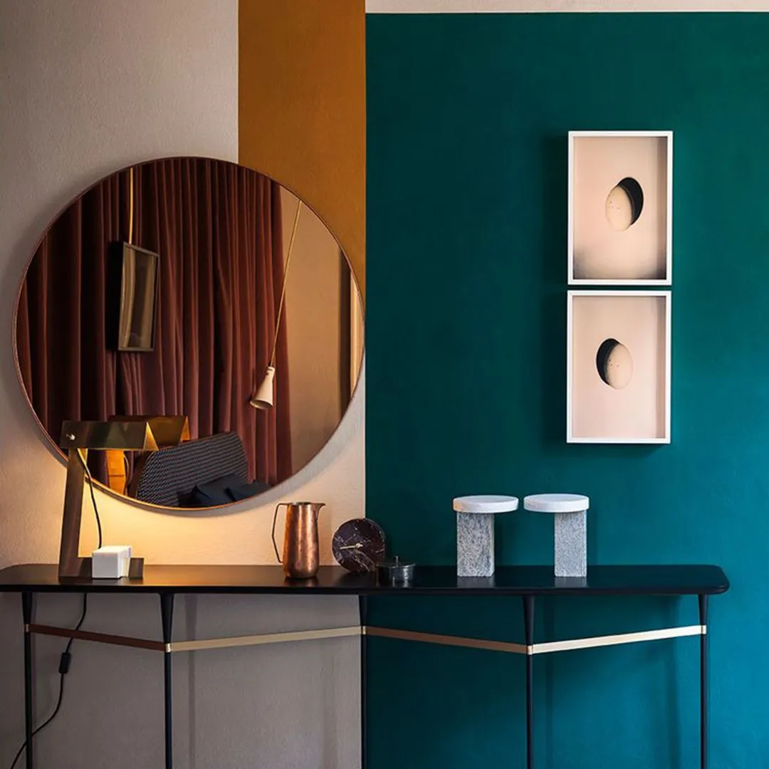 Circum Mirror