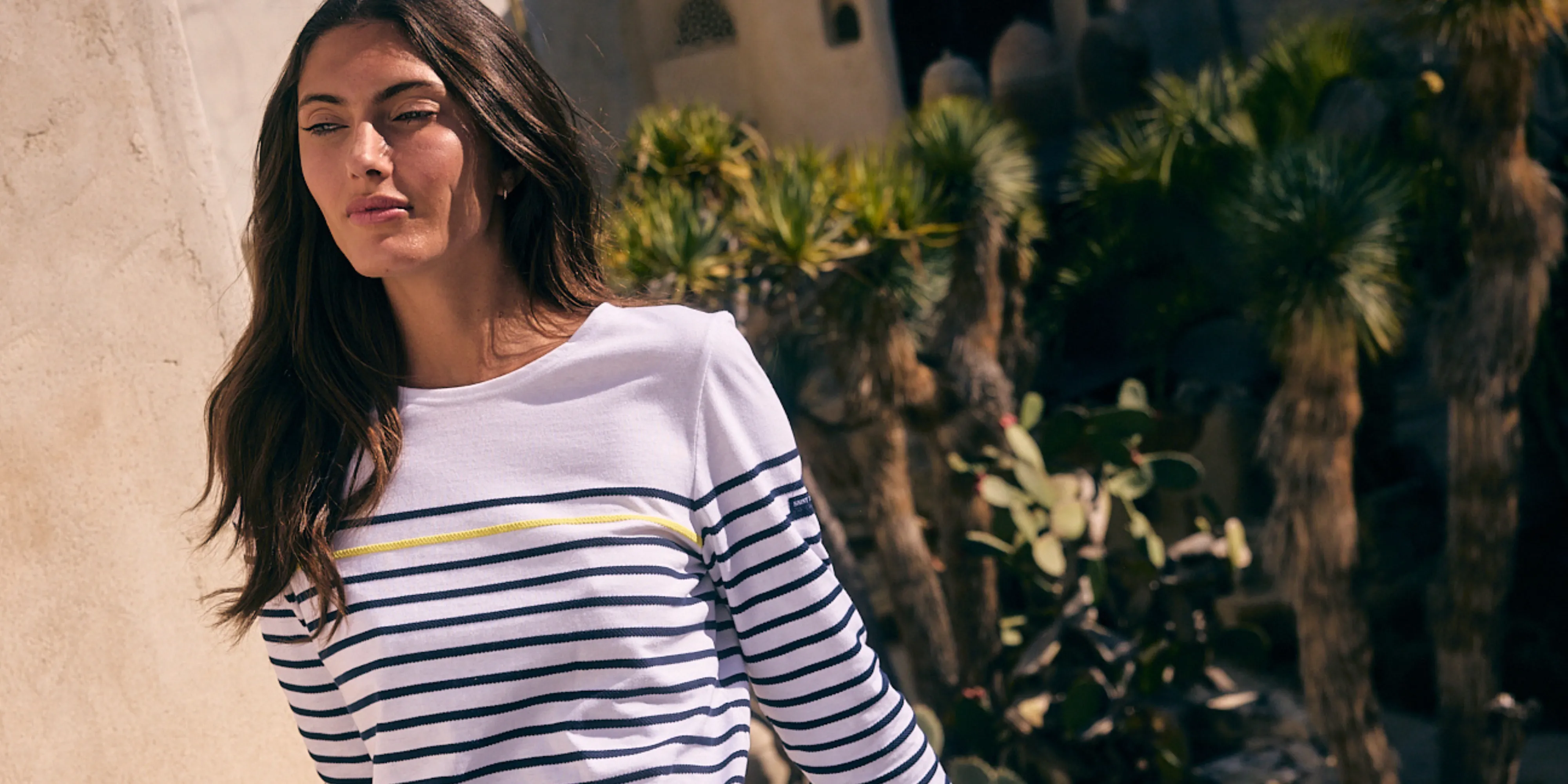 ETEL - MarinièreTee with Textured Stripes | 100% Cotton (WHITE / NAVY / YELLOW)