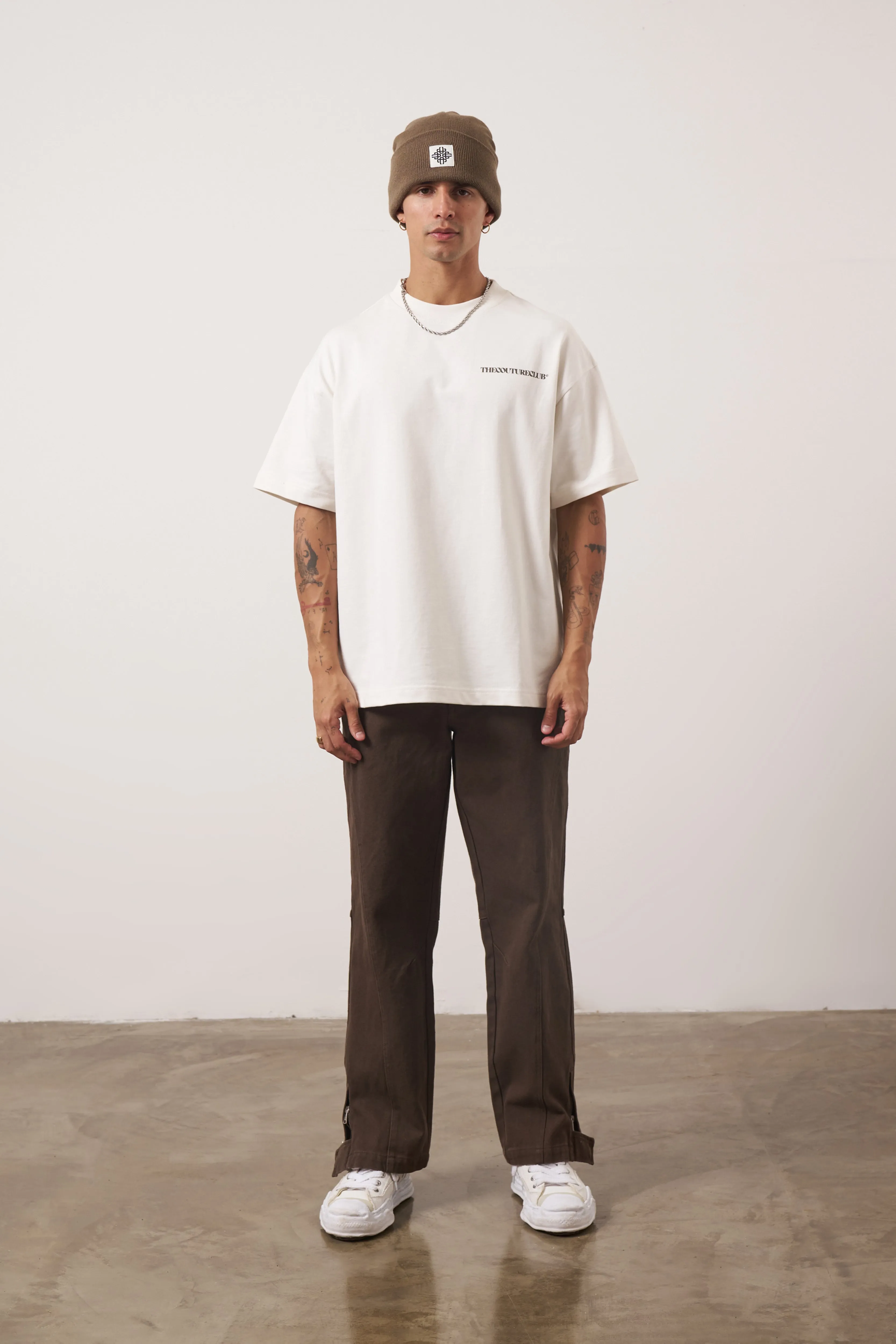 HEAVYWEIGHT COPYRIGHT T-SHIRT - OFF WHITE