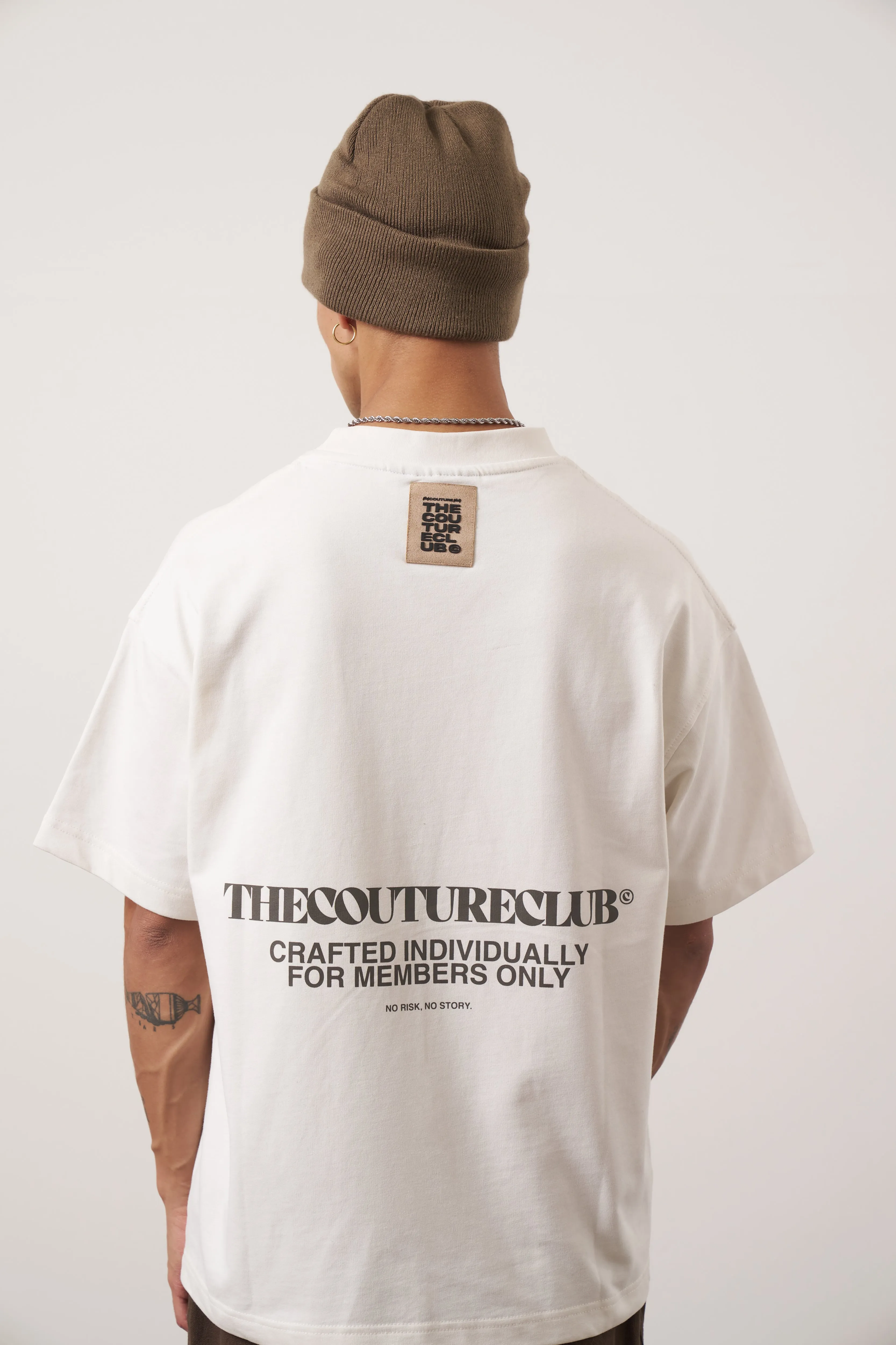 HEAVYWEIGHT COPYRIGHT T-SHIRT - OFF WHITE