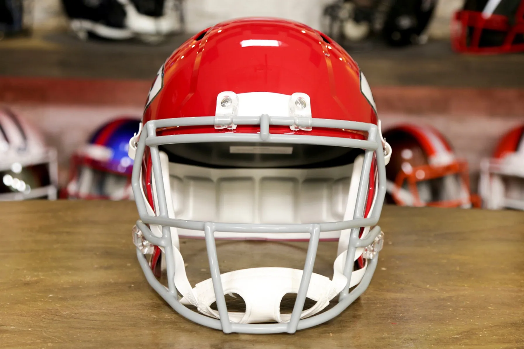 Kansas City Chiefs Riddell Speed Display Helmet - 1963-1973 Throwback