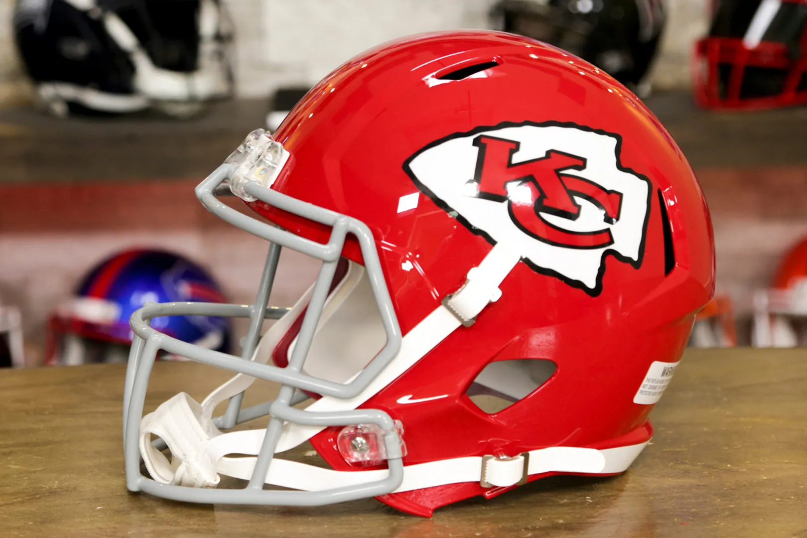 Kansas City Chiefs Riddell Speed Display Helmet - 1963-1973 Throwback