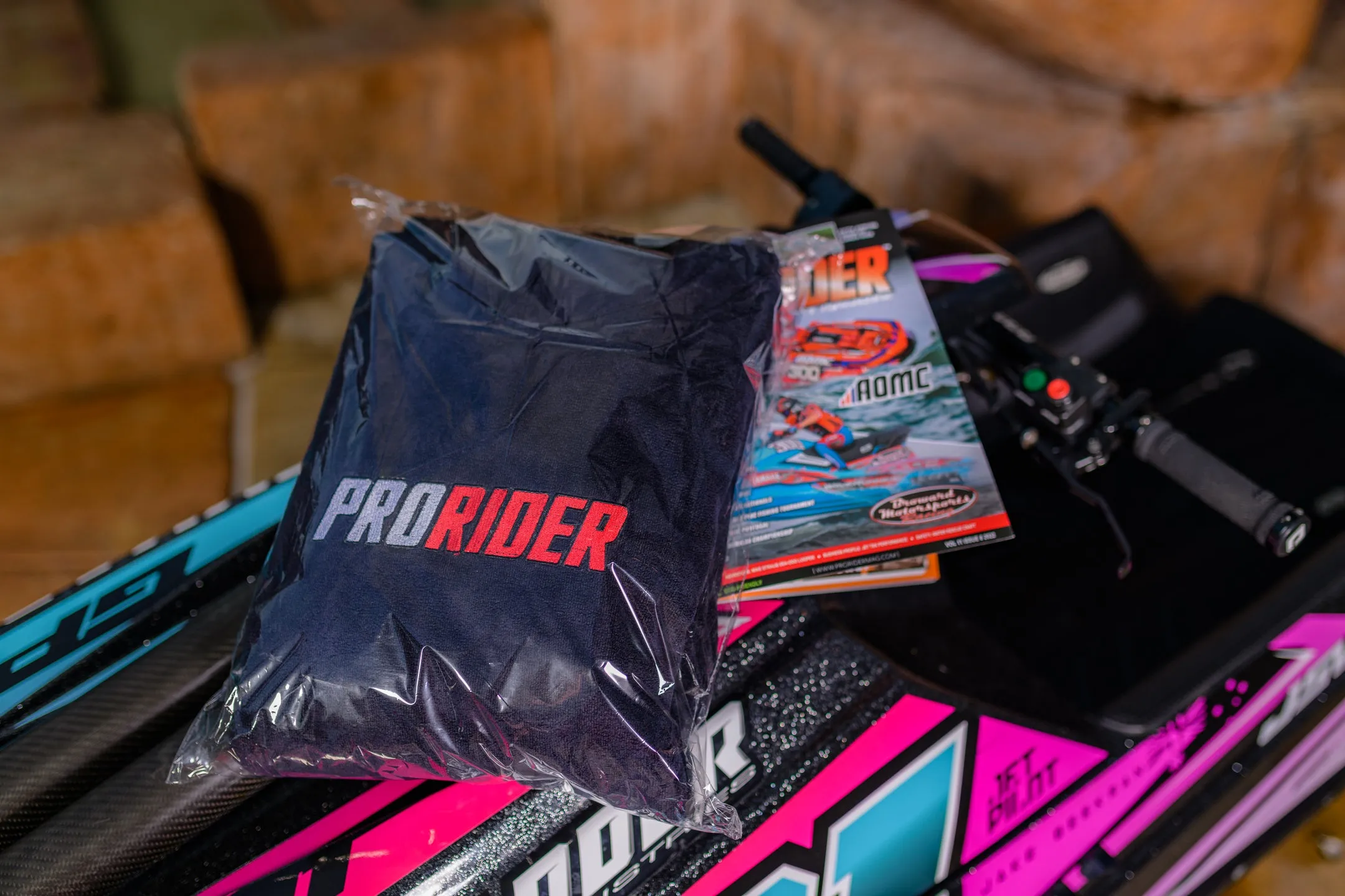 Pro Rider Towel Poncho Classic Black