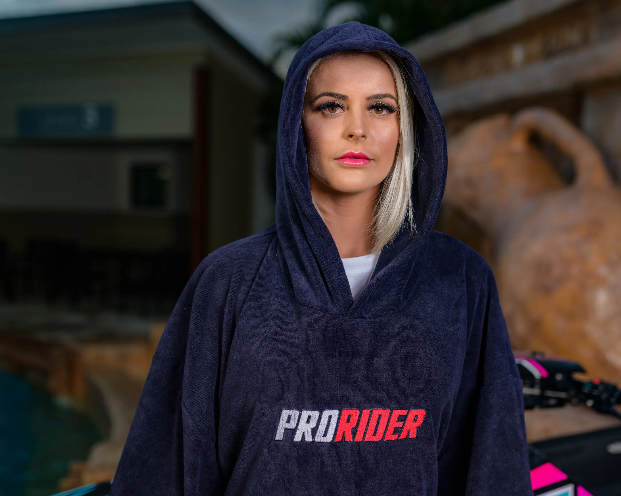 Pro Rider Towel Poncho Classic Black