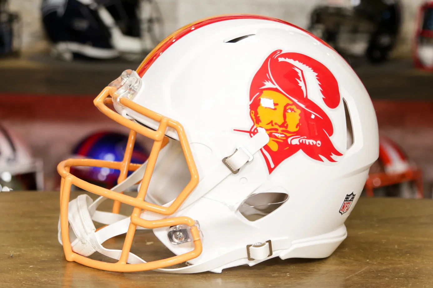 Tampa Bay Buccaneers Riddell Speed Authentic Helmet - 1976-1996 Throwback